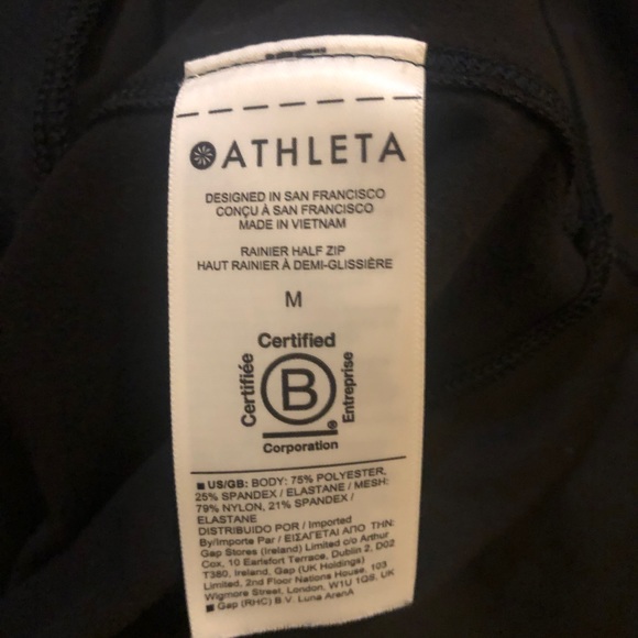 Athleta Rainer half -zip - Picture 4 of 4
